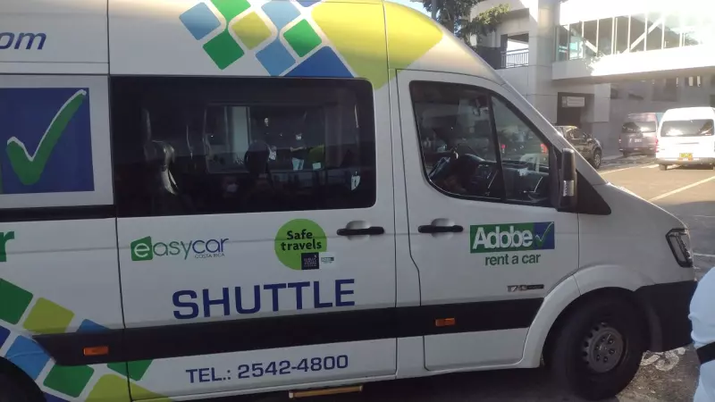 Agence Adobe Rent a Car à l'aéroport