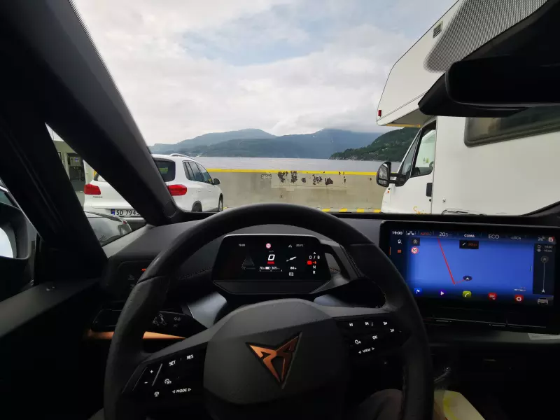 Prendre le ferry en Norvège avec sa voiture